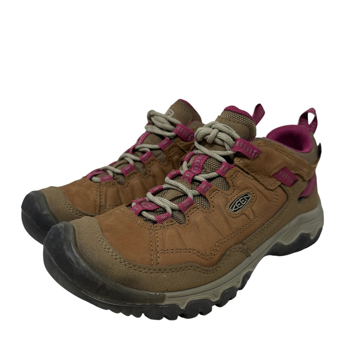 Targhee IV Waterproof Hiking Shoes By Keen In Bison/Beaujolais, Size: 8.5
